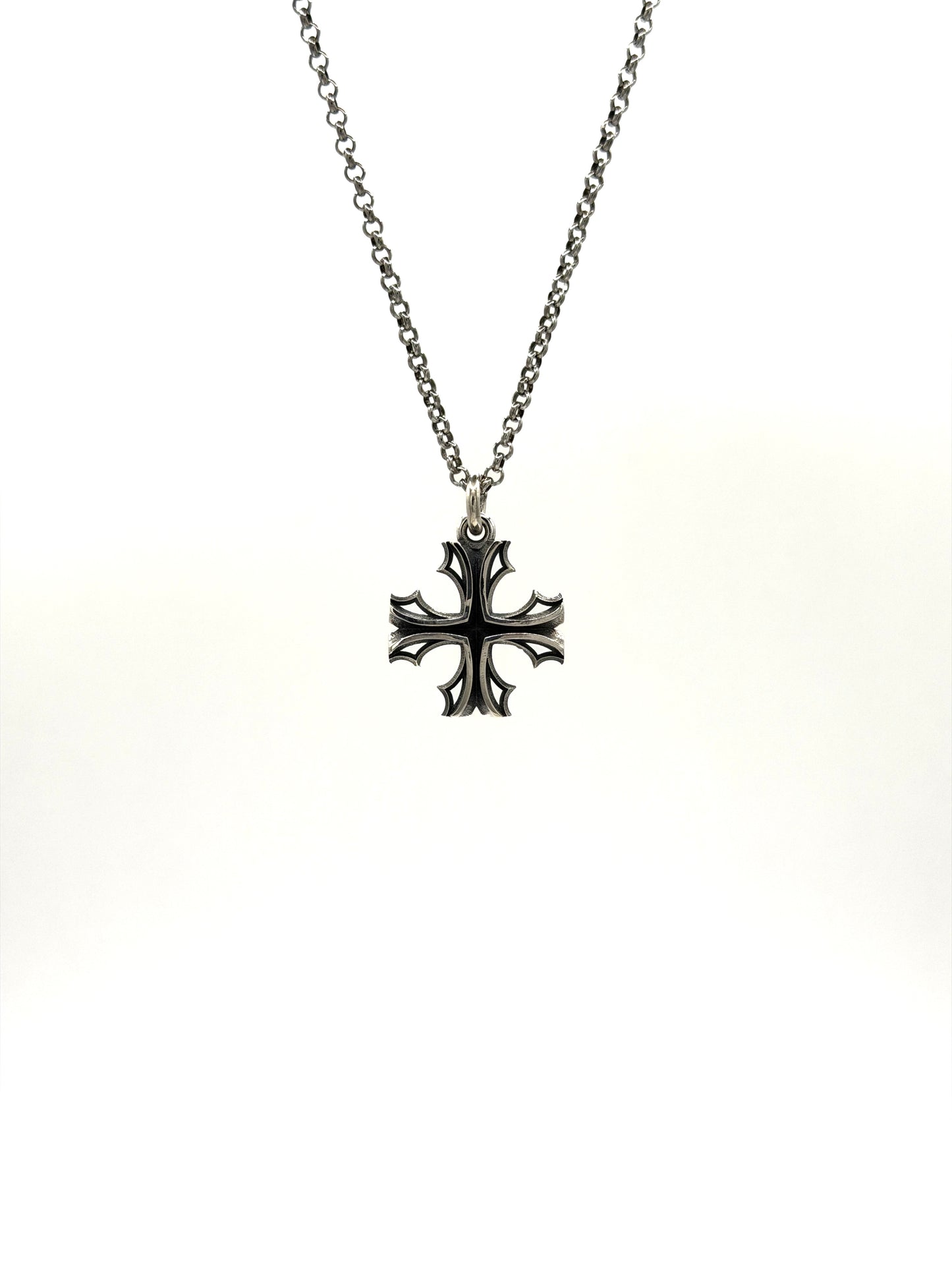 Spine Pendant