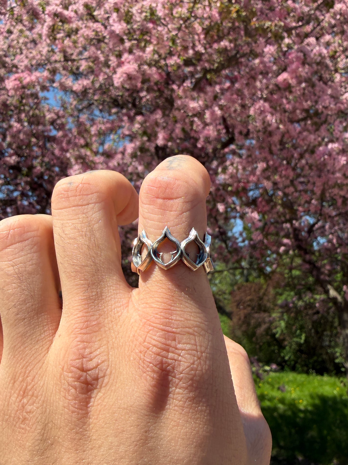 Half Endless Ring