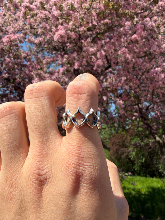 Half Endless Ring